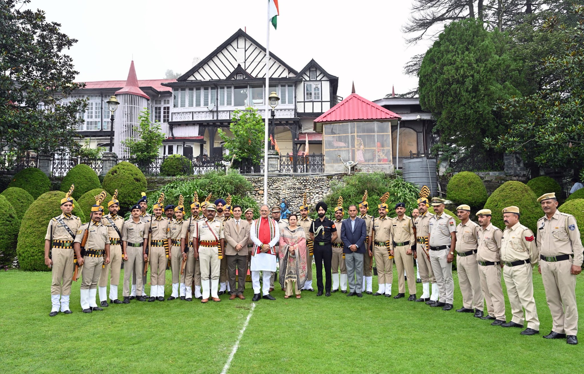 Hon'ble Governor Shri Kavinder Gupta Hoists National Flag at Lok Bhavan Shimla